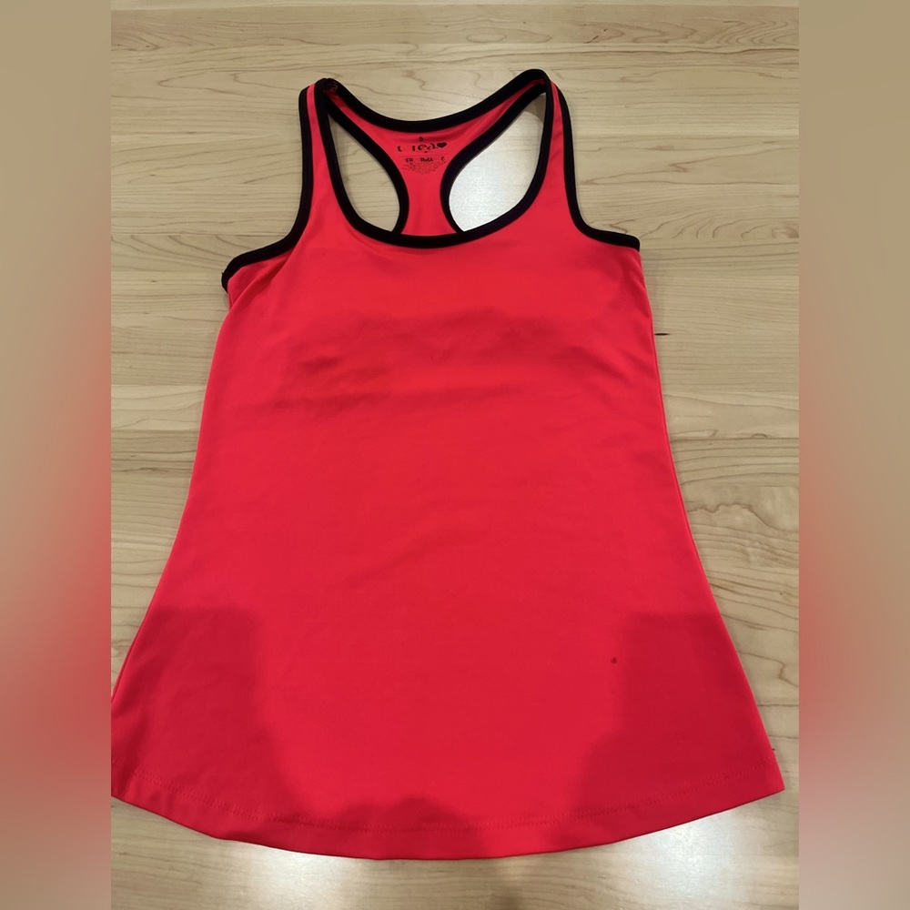 Tarea Racerback Athletic Tank